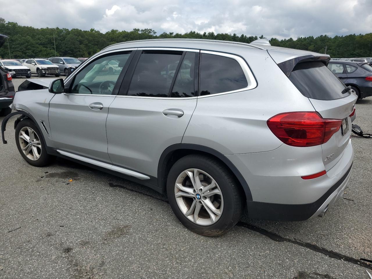 2019 BMW X3 xDrive30I - Фото 2