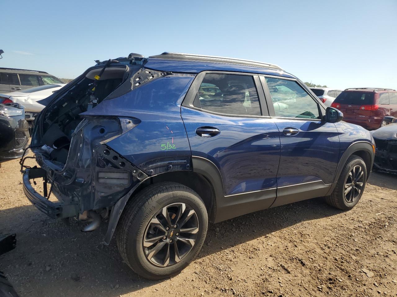 2022 Chevrolet Trailblazer Lt - Image 3