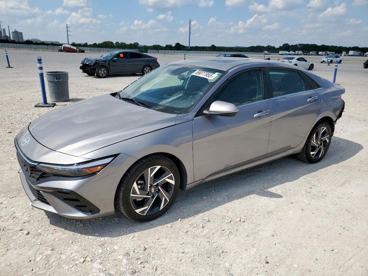 2025 Hyundai Elantra Sel