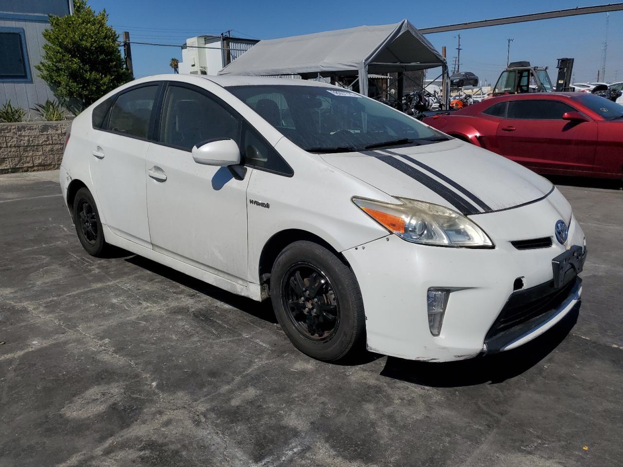 2013 Toyota Prius - Image 4