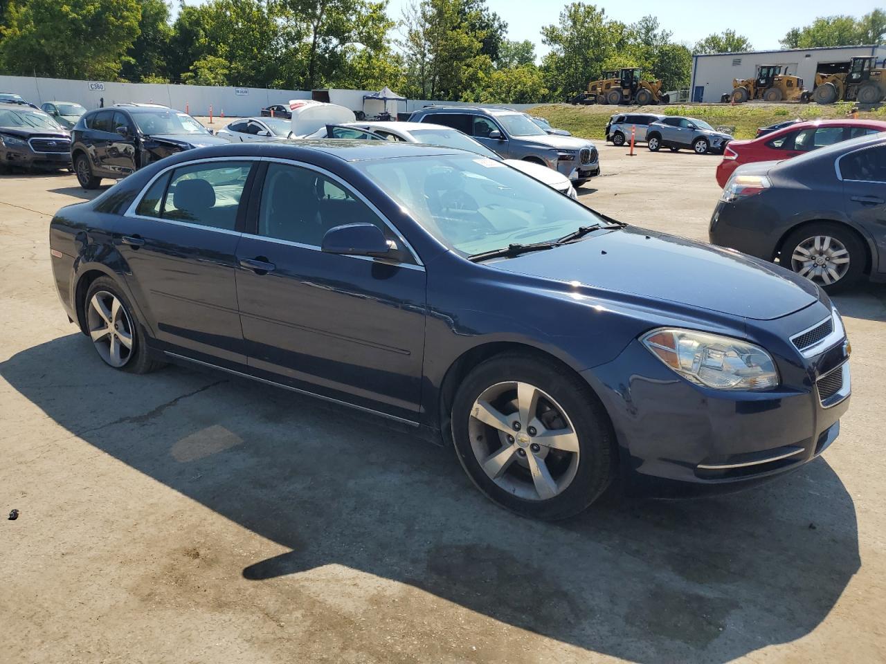 2011 Chevrolet Malibu 1Lt - Фото 4
