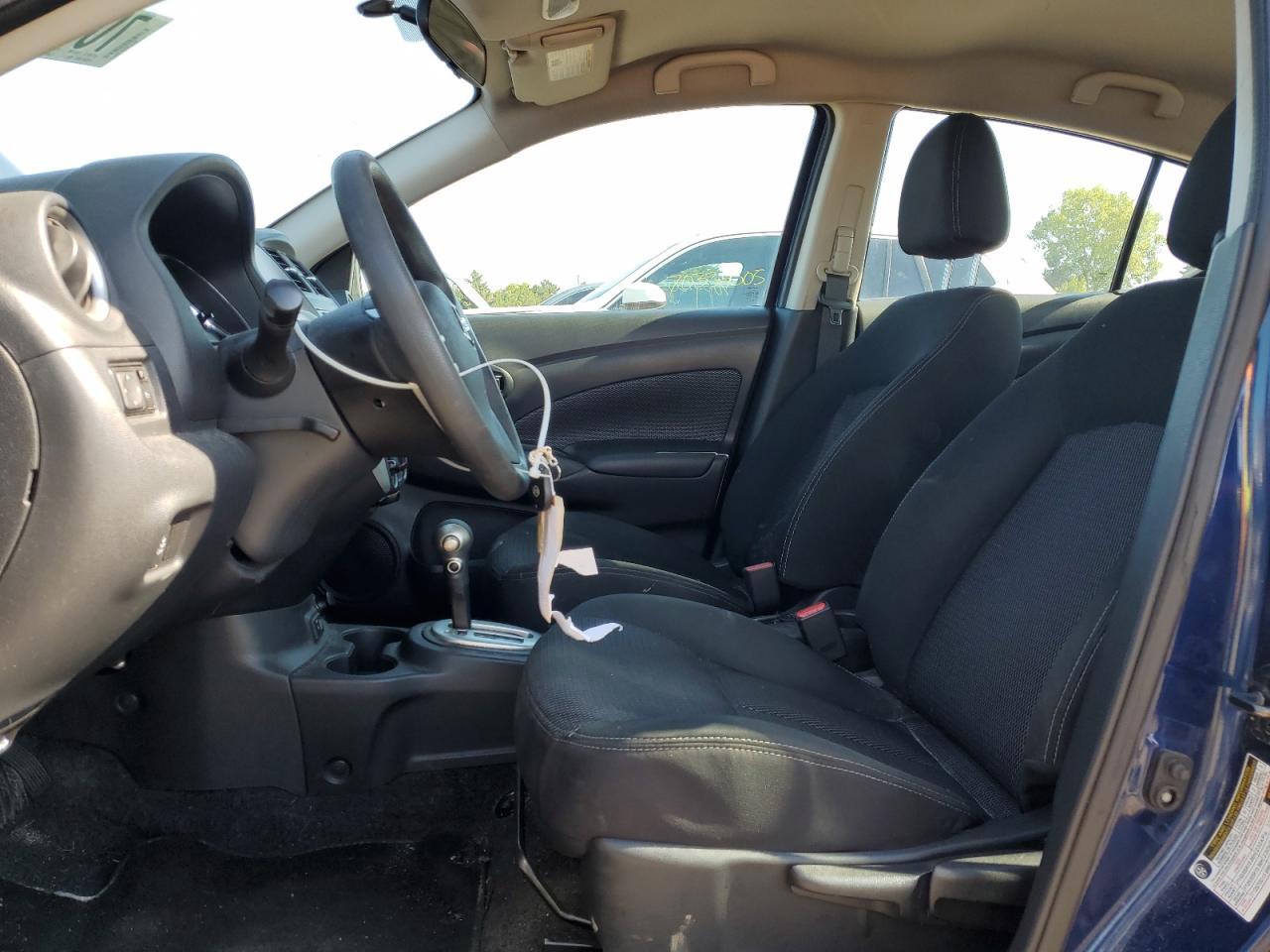 2019 Nissan Versa S - Image 7