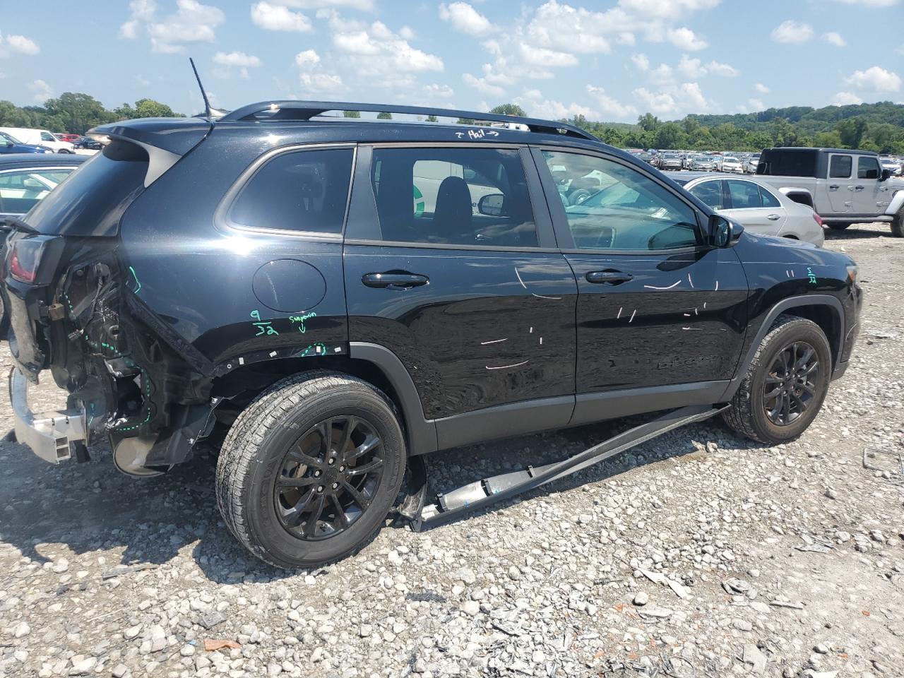 2023 Jeep Cherokee Altitude Lux - Фото 3