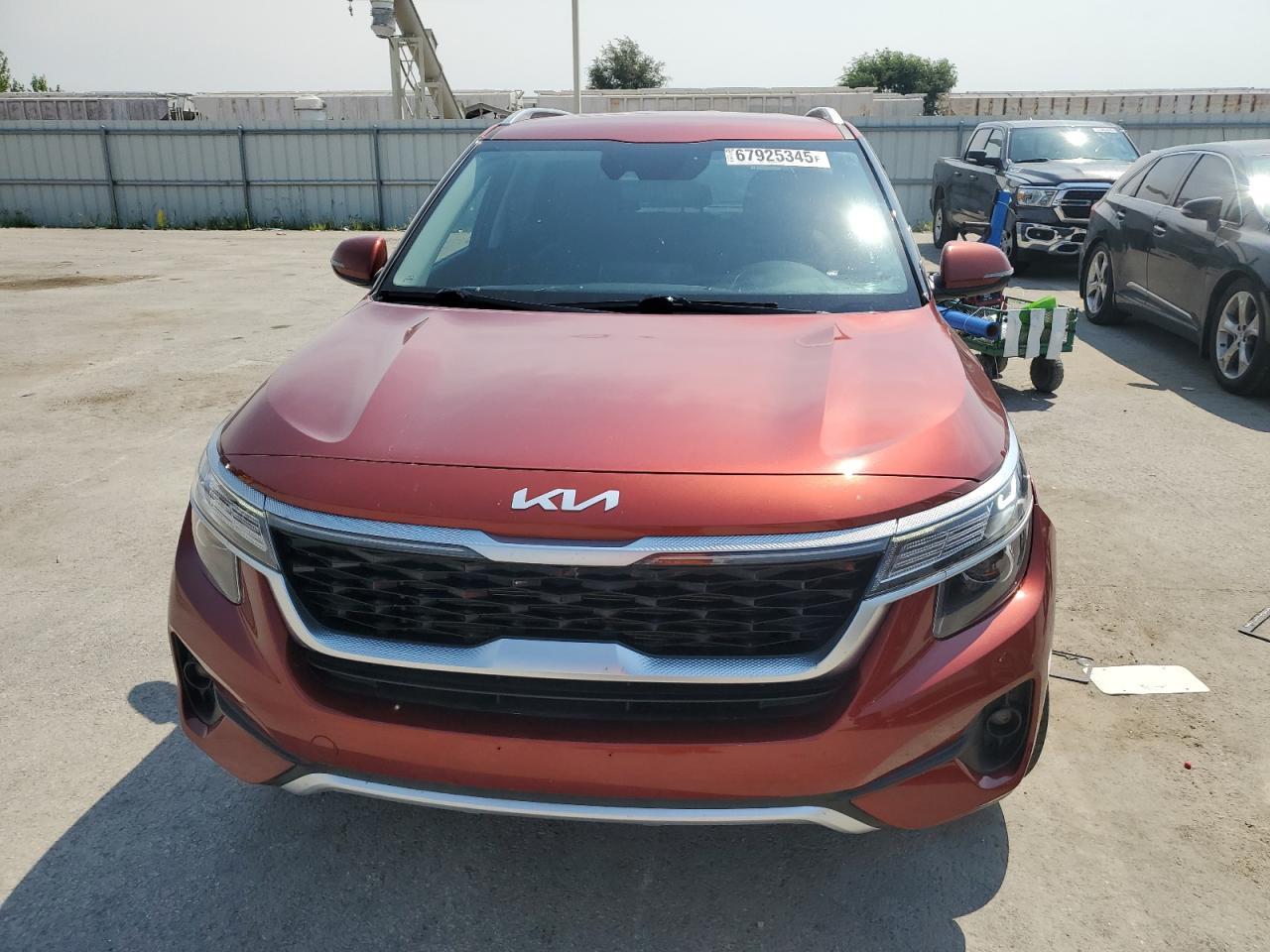 2023 Kia Seltos S - Image 5
