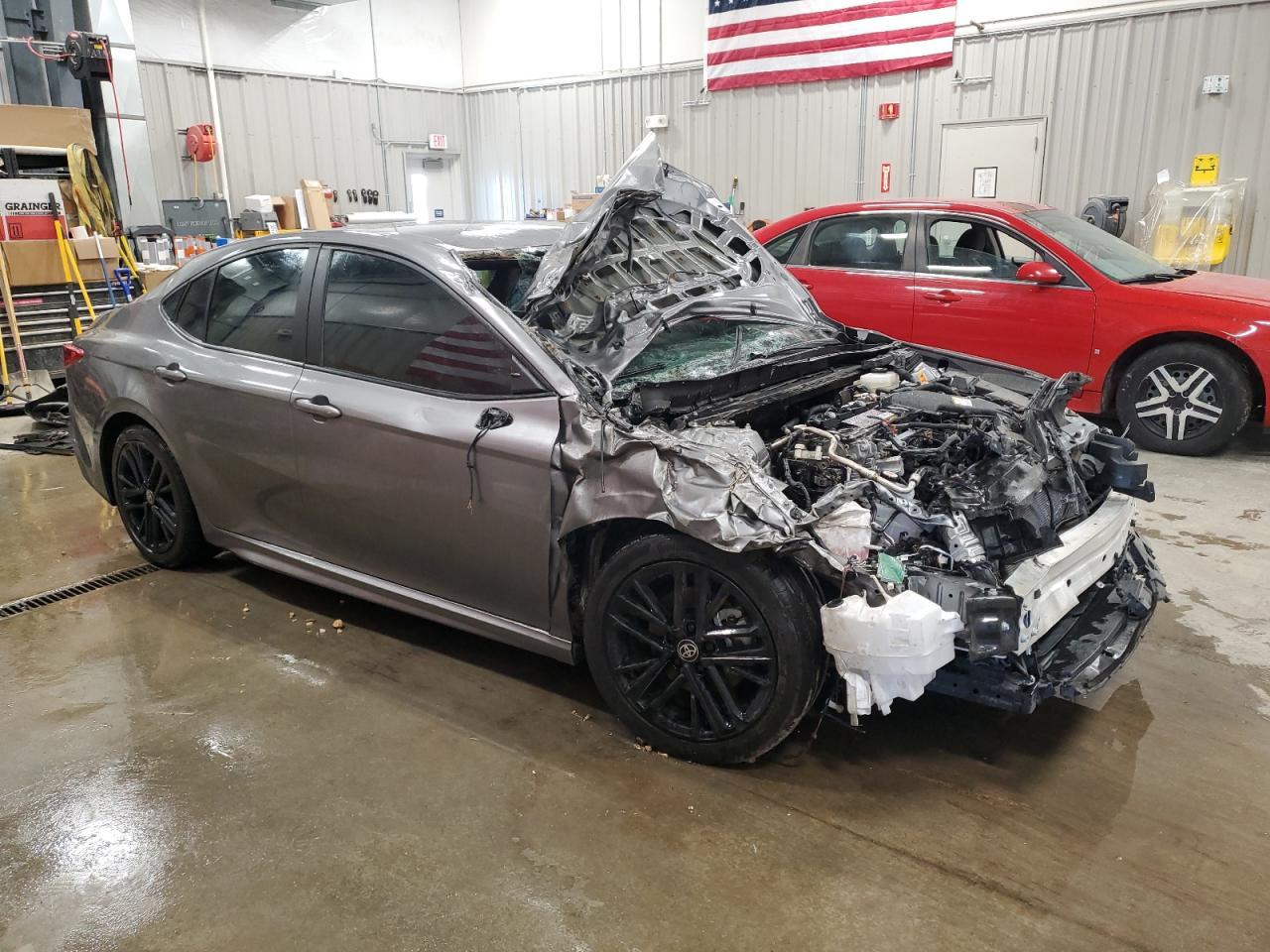 2025 Toyota Camry Xse - Фото 4