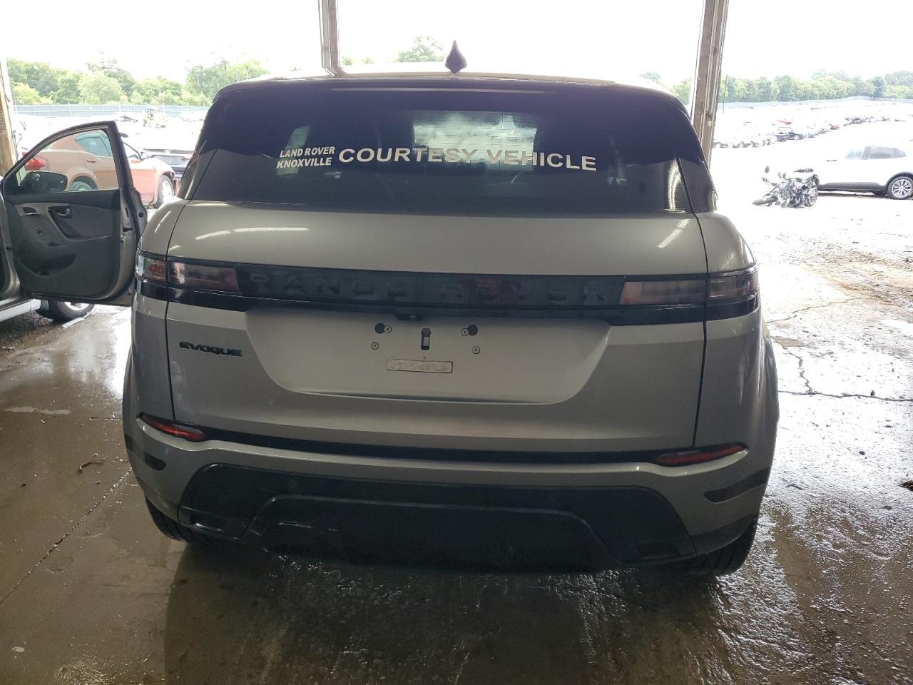 2024 Land Rover Range Rover Evoque Dynamic Se - Image 6