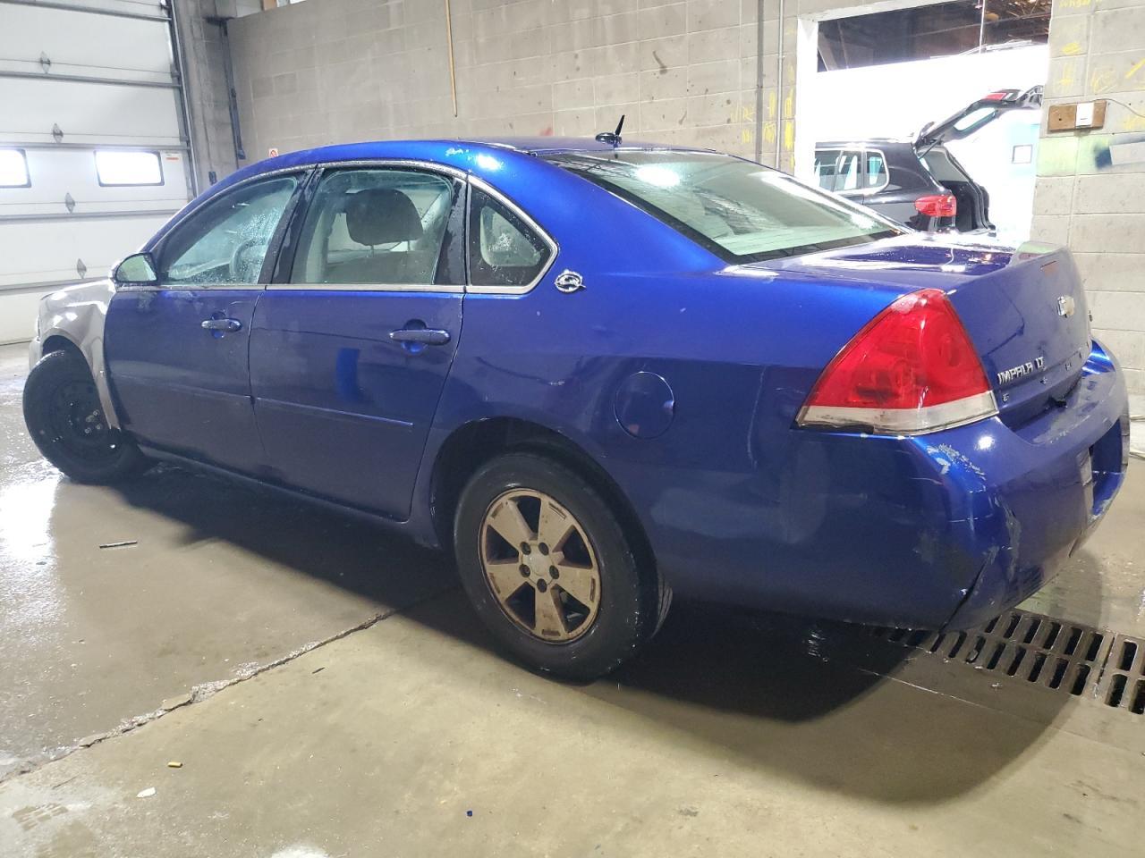 2007 Chevrolet Impala Lt - Image 2