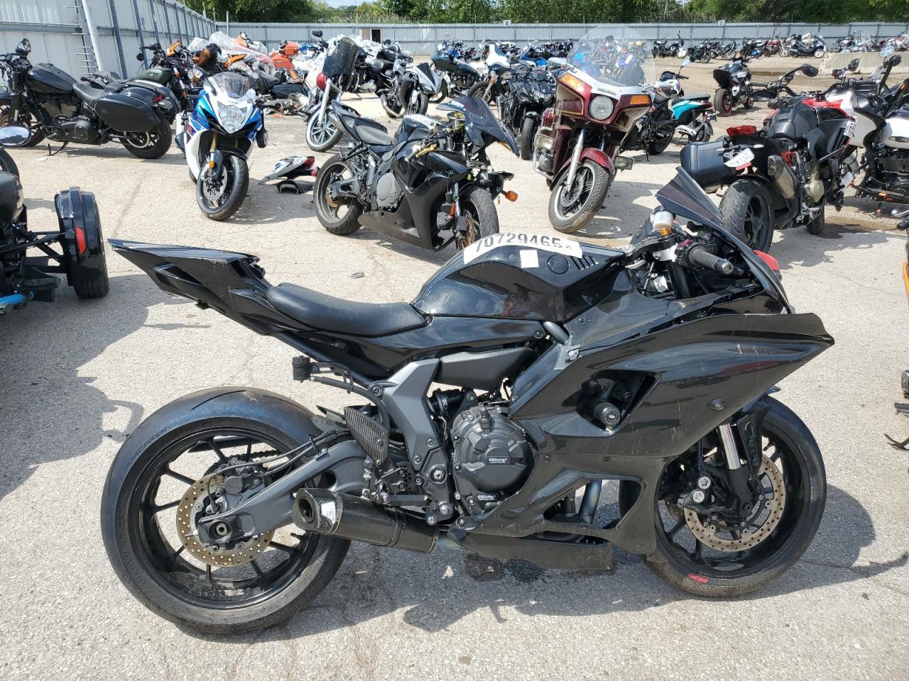 2024 Yamaha Yzfr7