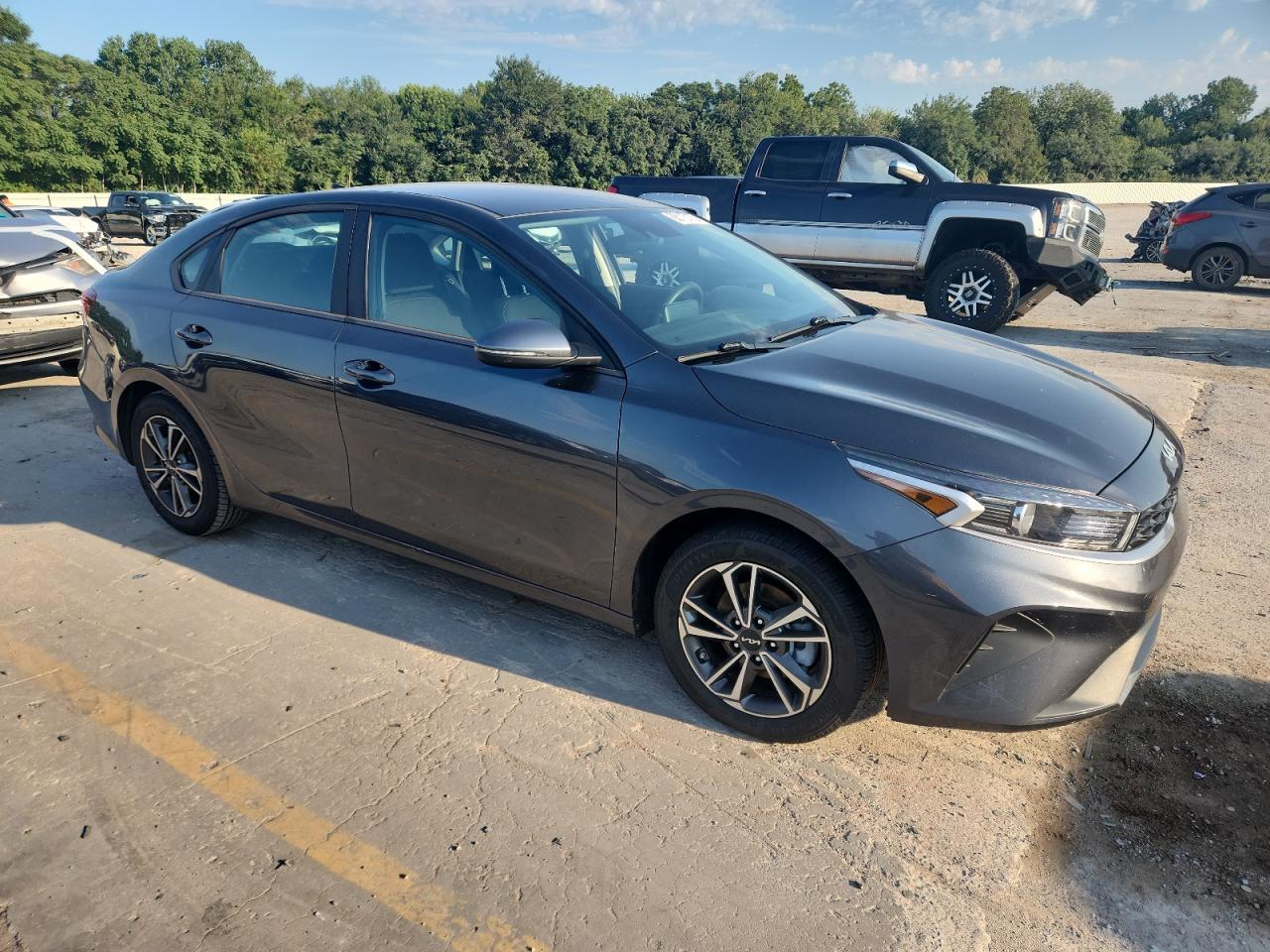 2024 Kia Forte Lx - Image 4
