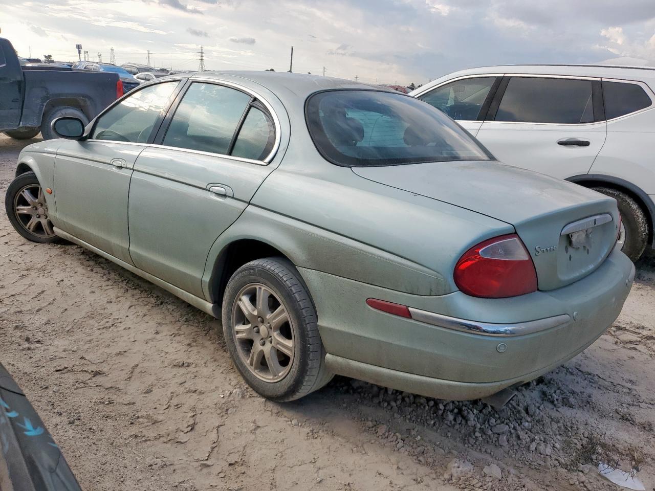 2004 Jaguar S-Type - Image 2