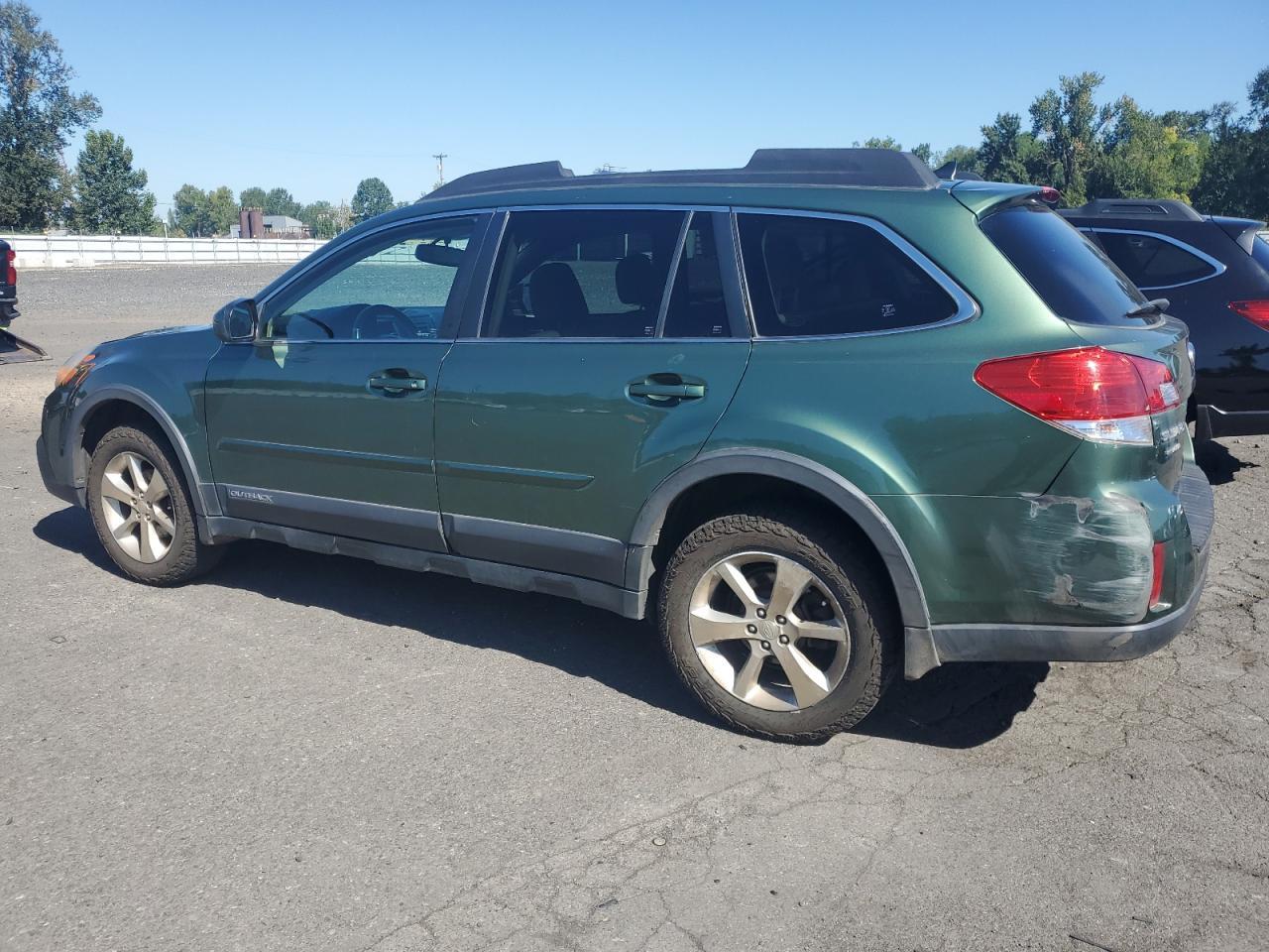2014 Subaru Outback 2.5I Limited - Image 2
