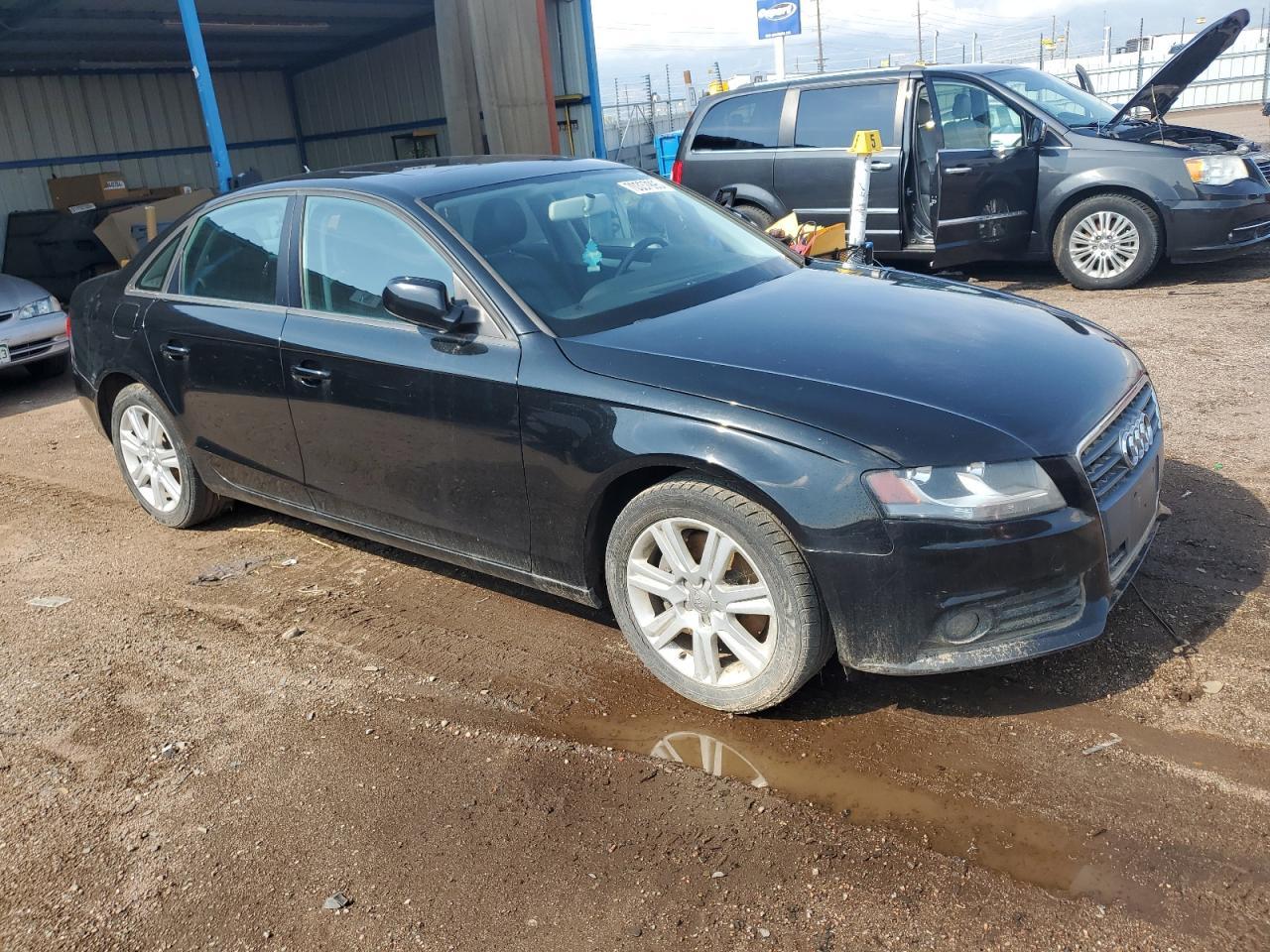 2011 Audi A4 Premium - Фото 4