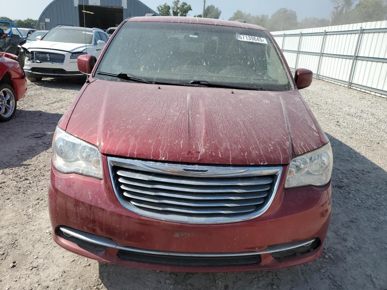 2016 Chrysler Town & Country Touring - Фото 5