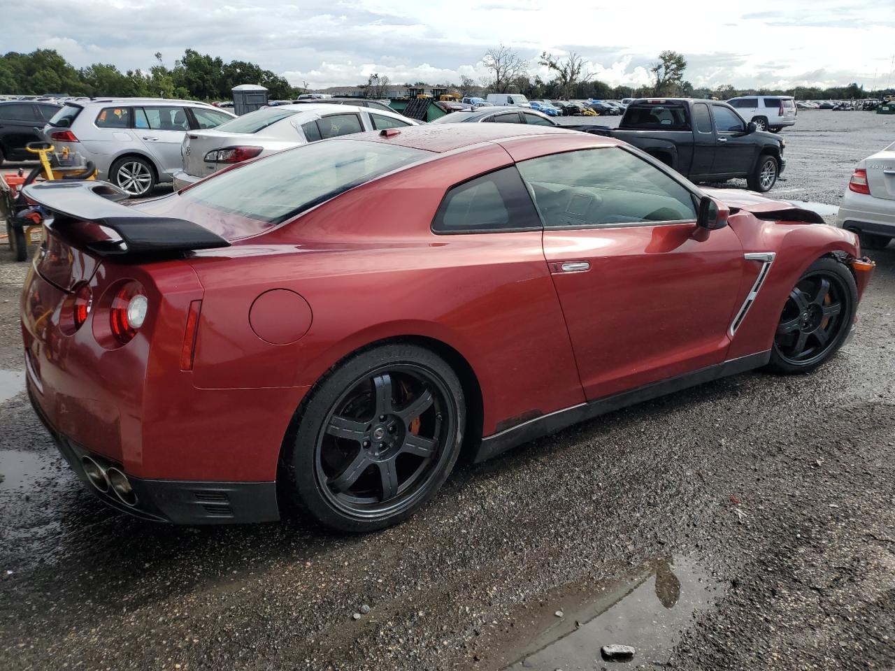 2015 Nissan Gt-R Premium - Фото 3
