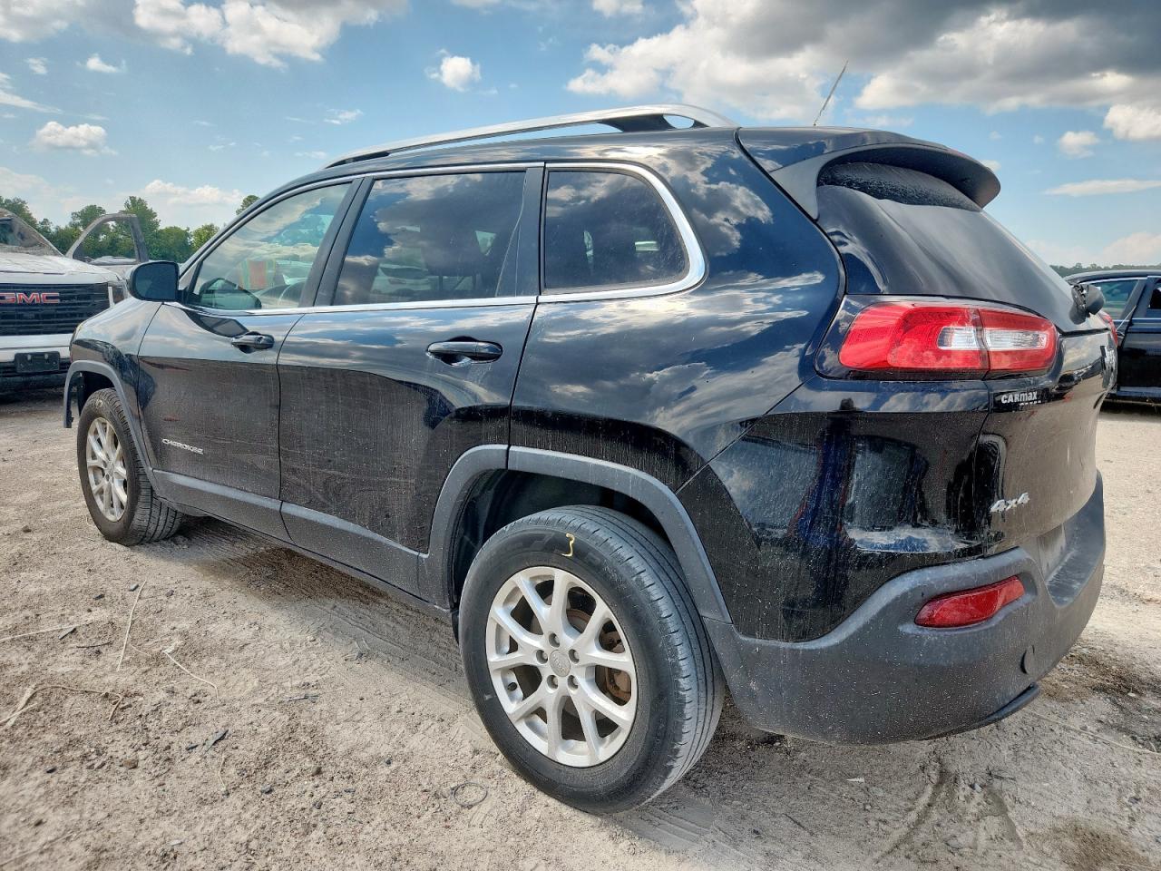2017 Jeep Cherokee Latitude - Фото 2