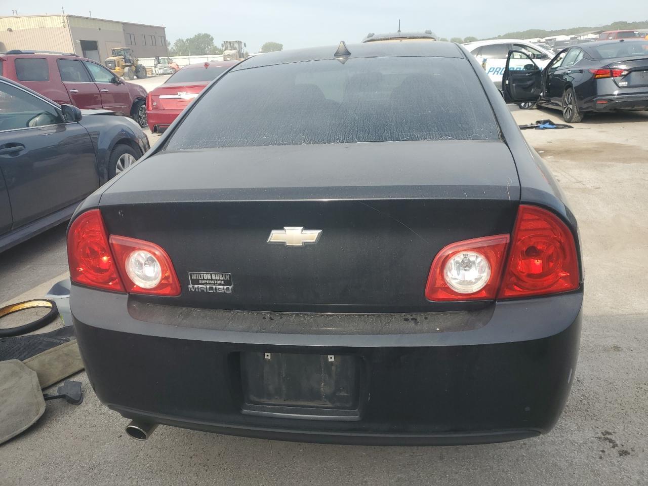 2012 Chevrolet Malibu Ls - Image 6