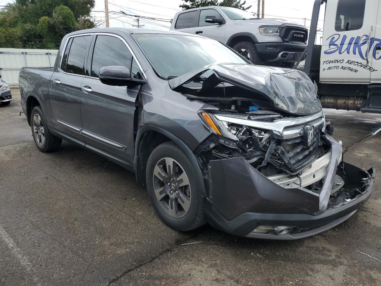 2017 Honda Ridgeline Rtl - Image 4