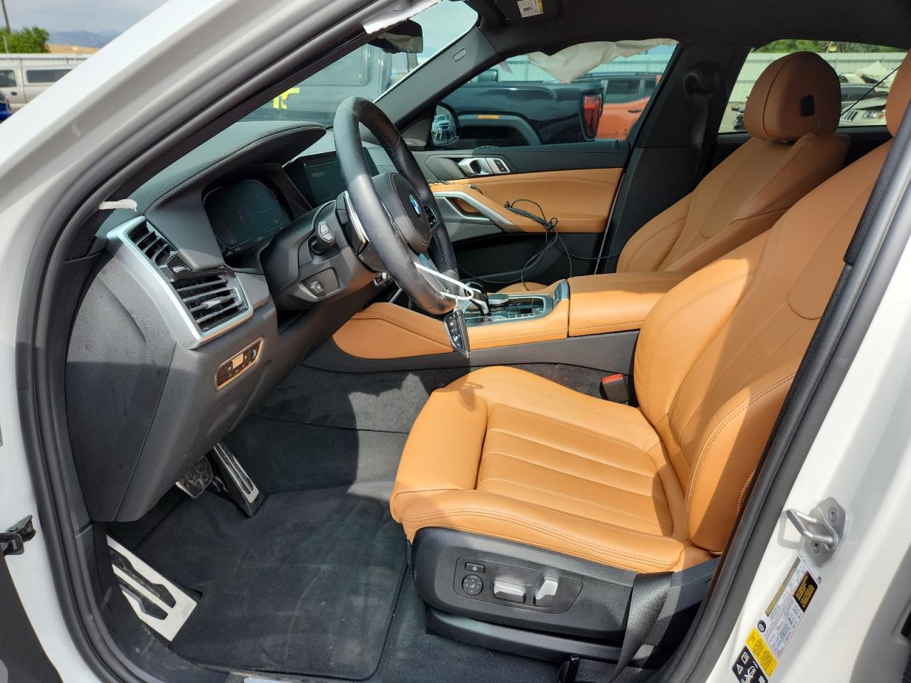 2022 BMW X6 xDrive40I - Фото 7