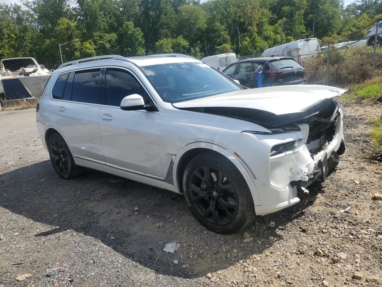 2023 BMW X7 xDrive40I - Фото 4