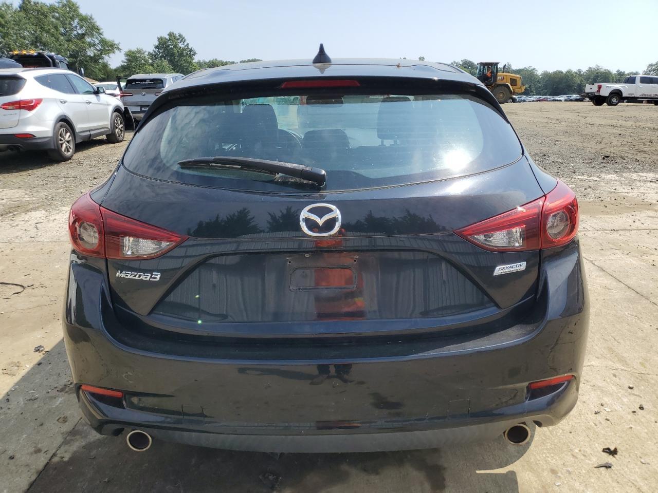 2017 Mazda 3 Grand Touring - Фото 6