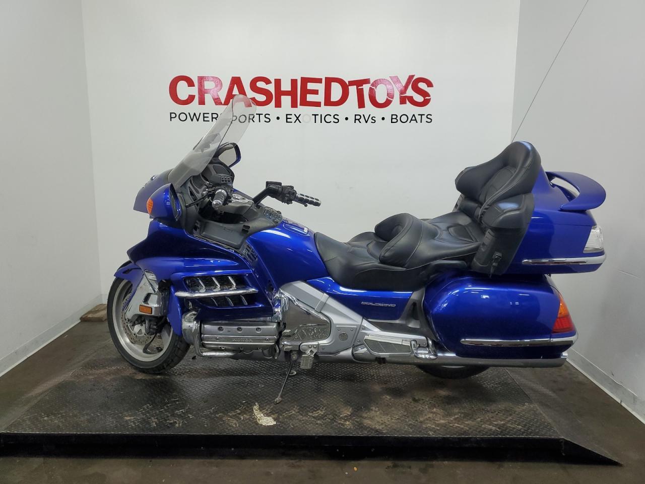 2005 Honda Gl1800 - Image 3
