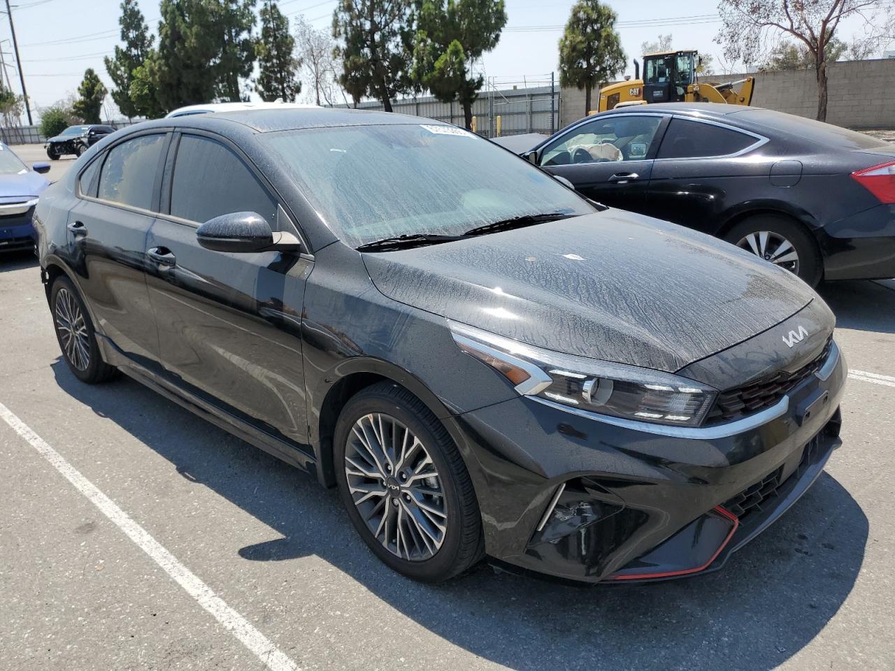 2024 Kia Forte Gt Line - Image 4