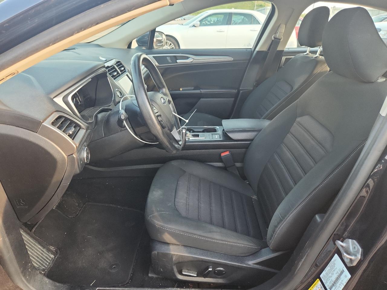 2020 Ford Fusion Se - Фото 7