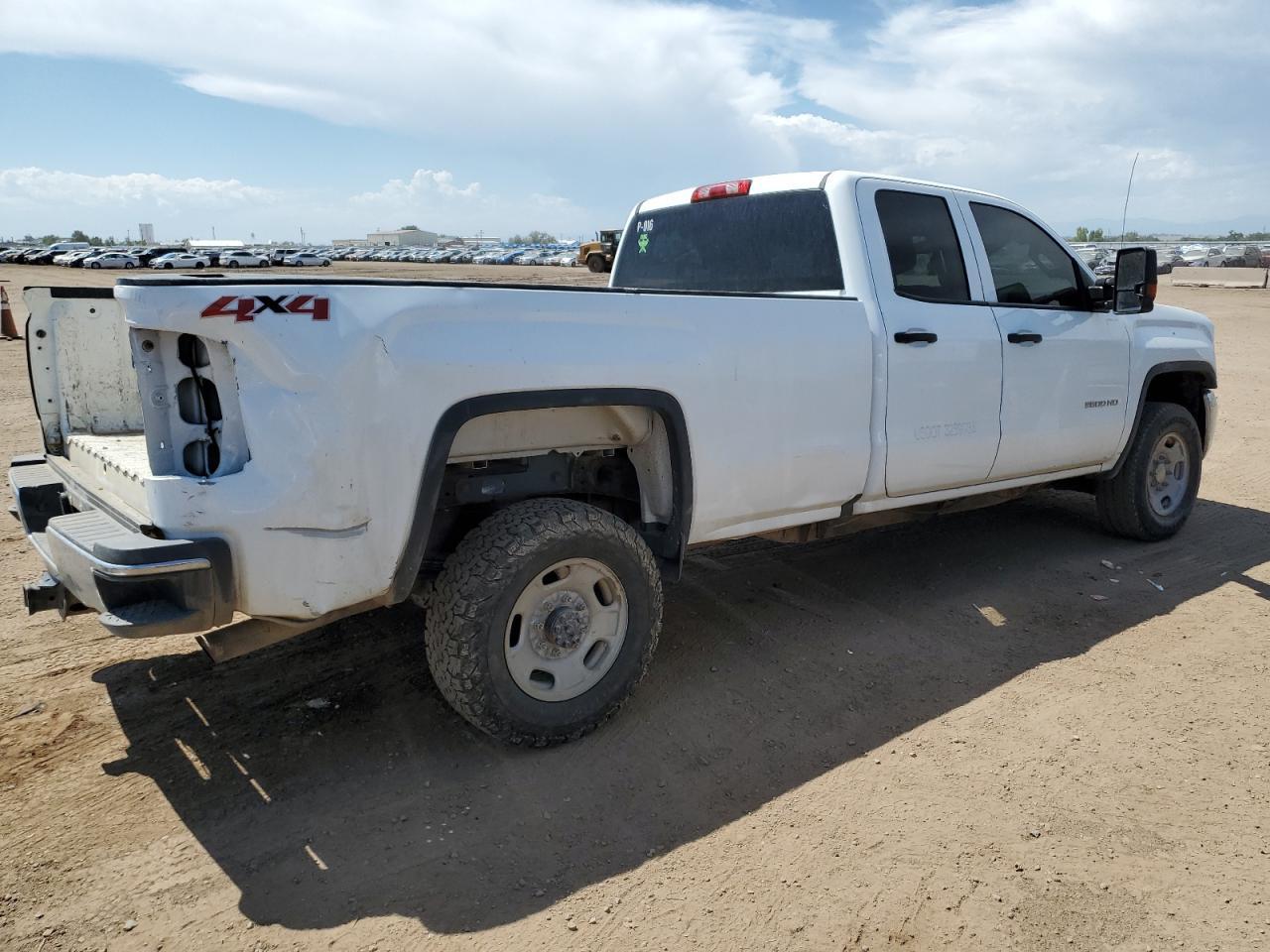 2019 GMC Sierra K2500 Heavy Duty - Image 3