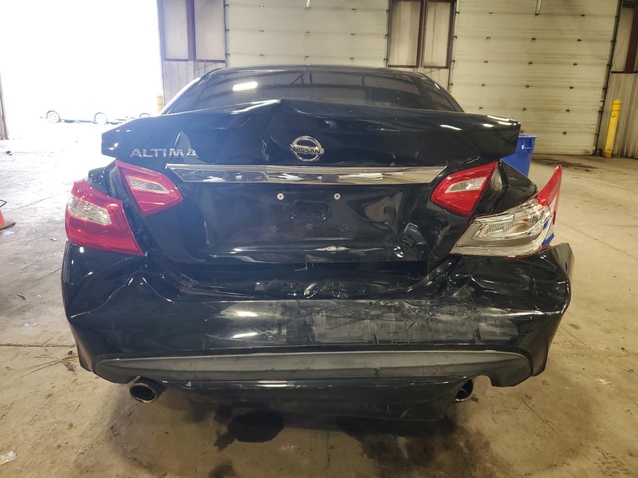 2017 Nissan Altima 2.5 - Фото 6