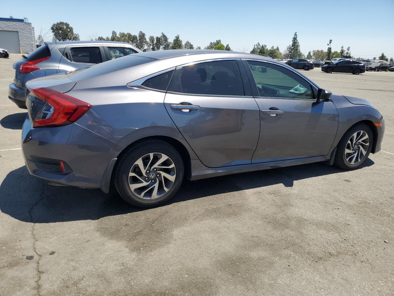 2016 Honda Civic Ex - Фото 3
