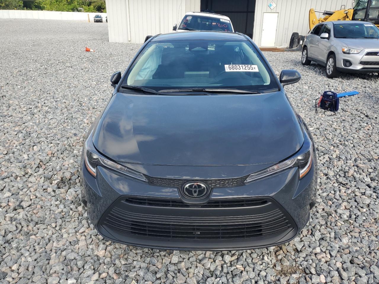2025 Toyota Corolla Le - Фото 5