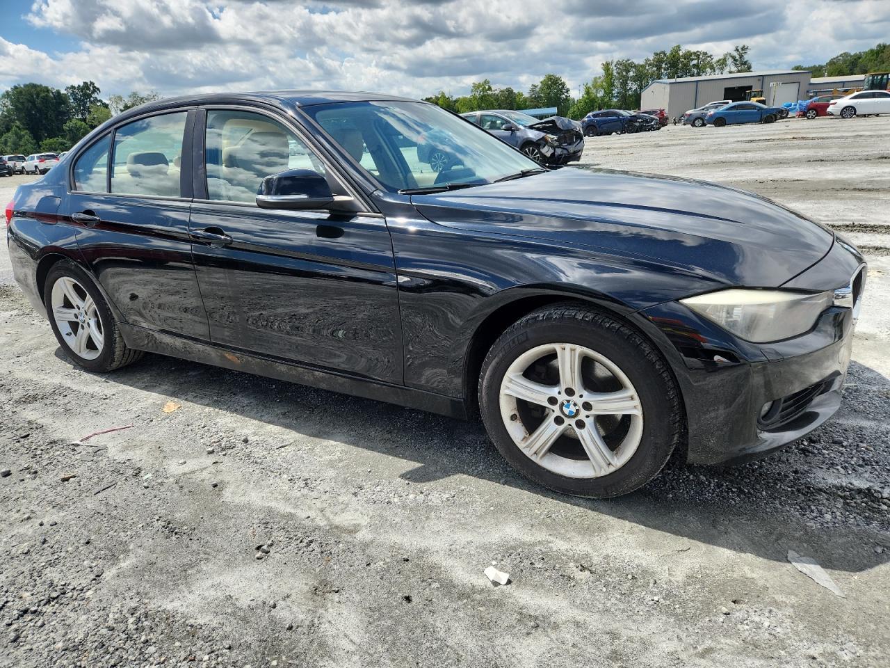 2015 BMW 328 Xi - Фото 4