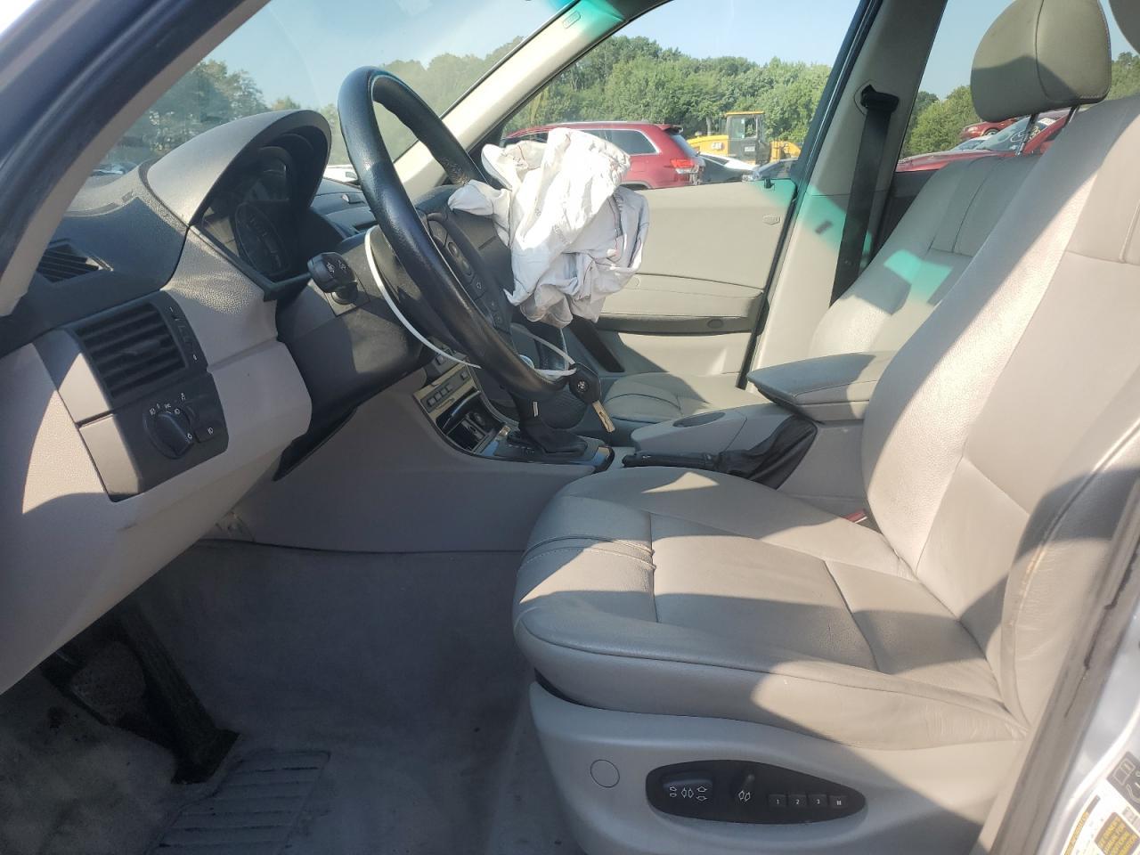 2005 BMW X3 2.5I - Фото 7