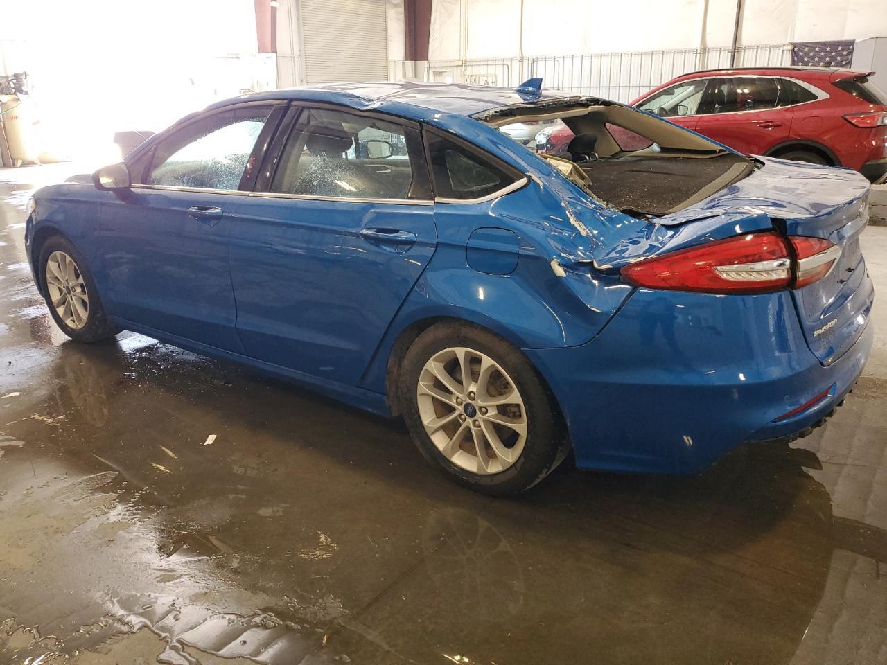 2019 Ford Fusion Se - Image 2