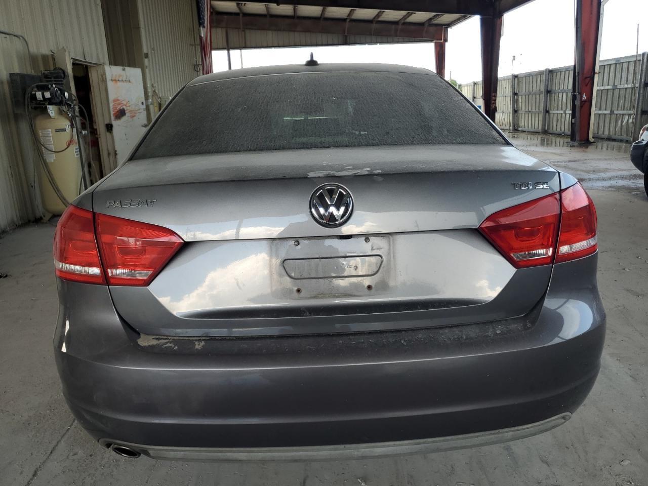 2014 Volkswagen Passat Se - Image 6