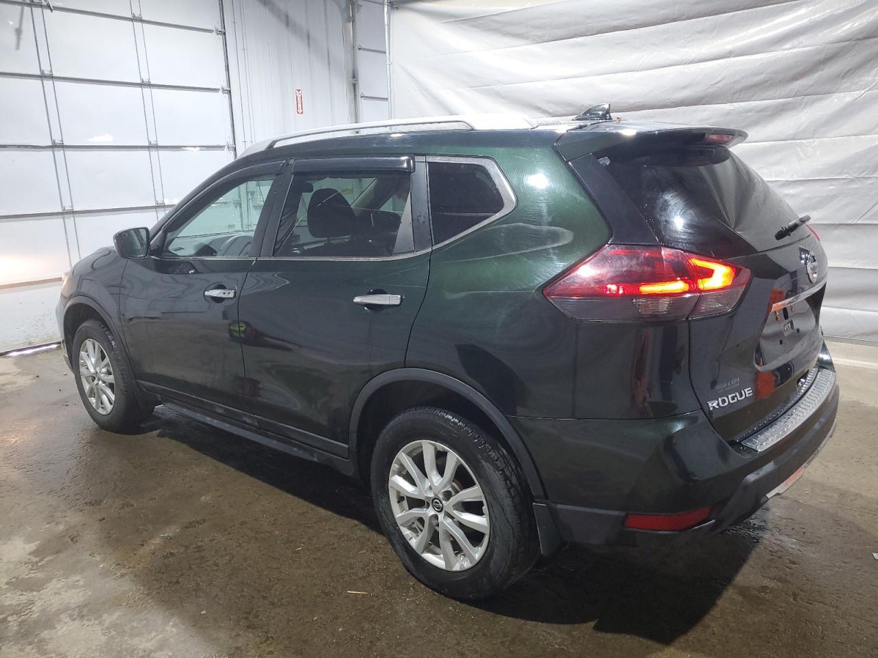 2018 Nissan Rogue S - Фото 2