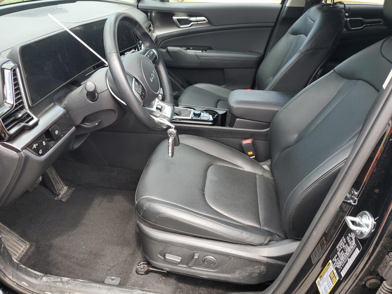 2025 Kia Sportage Ex - Image 7