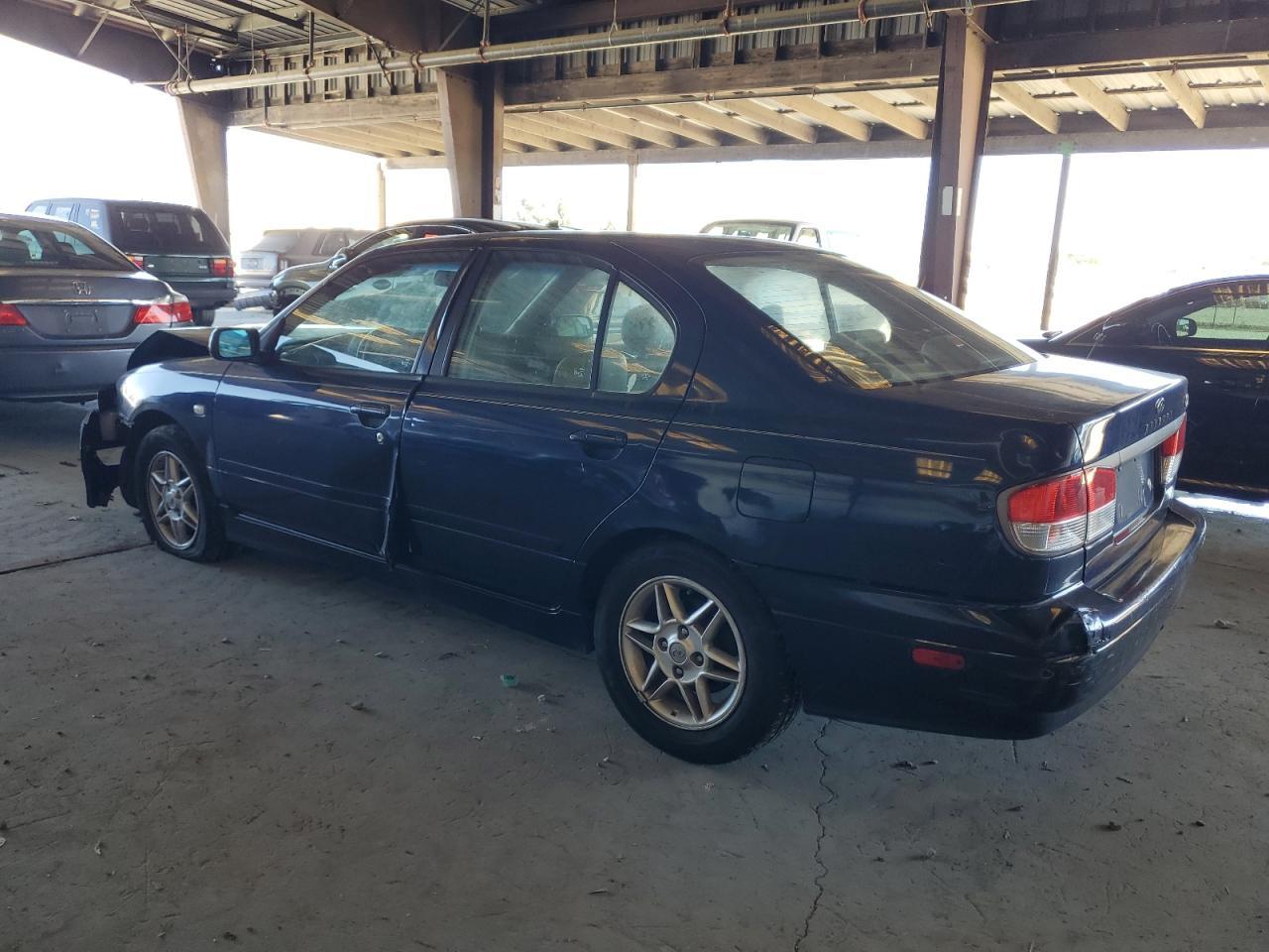 2002 Infiniti G20 - Image 2