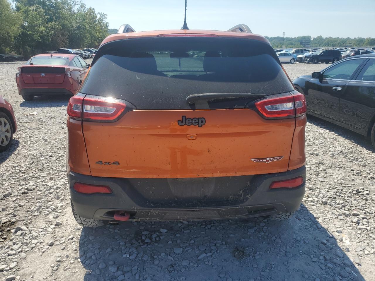 2015 Jeep Cherokee Trailhawk - Image 6