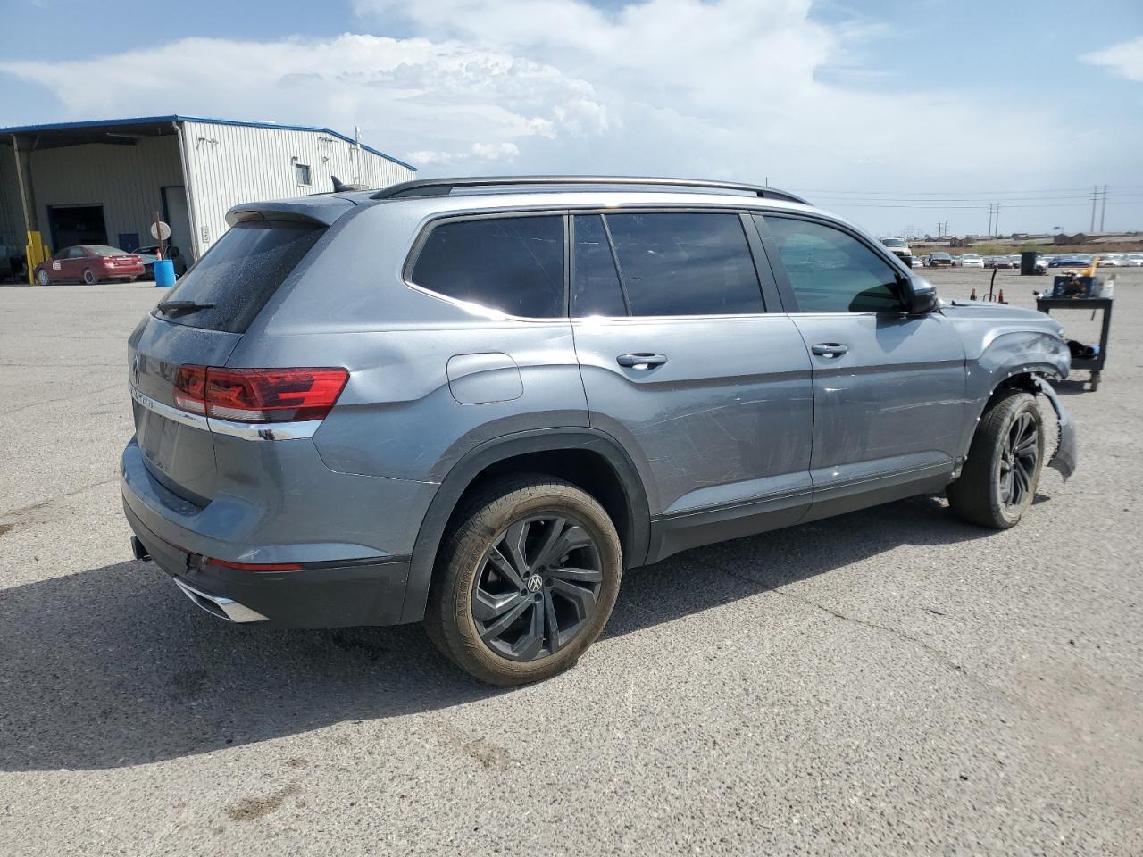 2023 Volkswagen Atlas Se - Фото 3