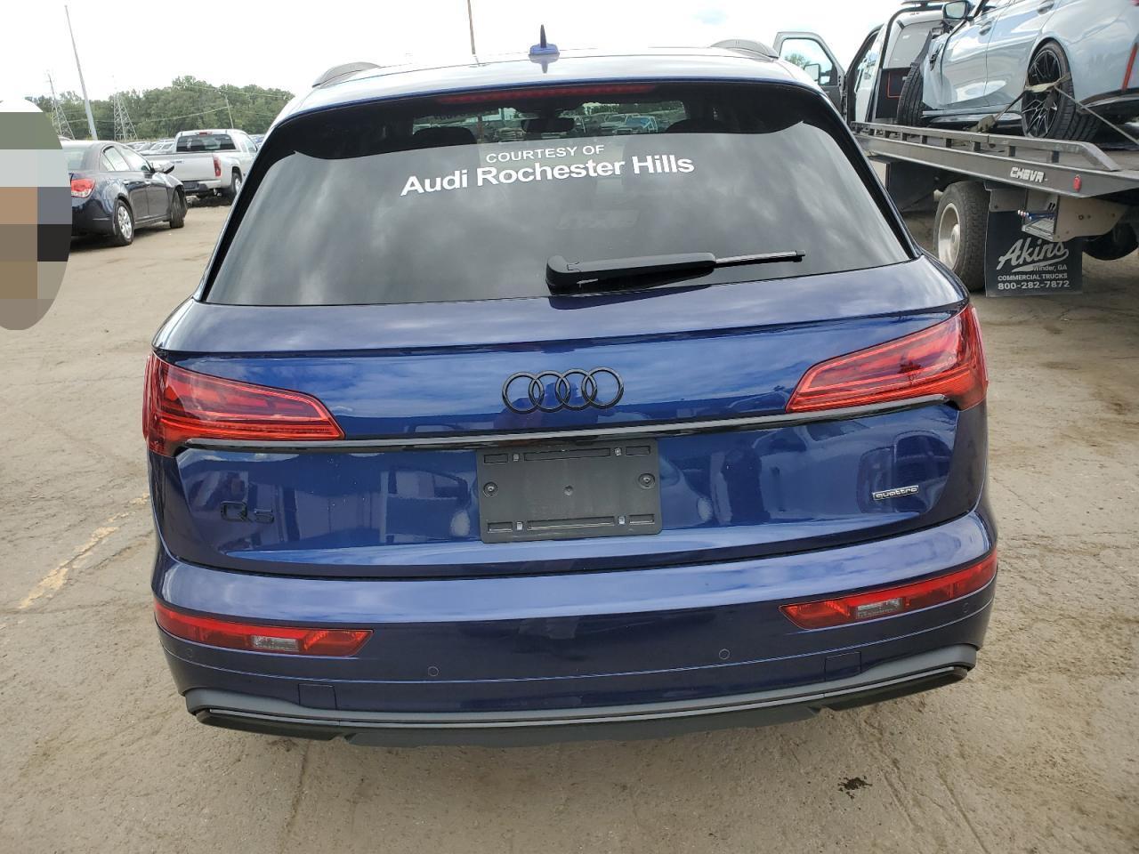 2025 Audi Q5 Premium 40 - Фото 6