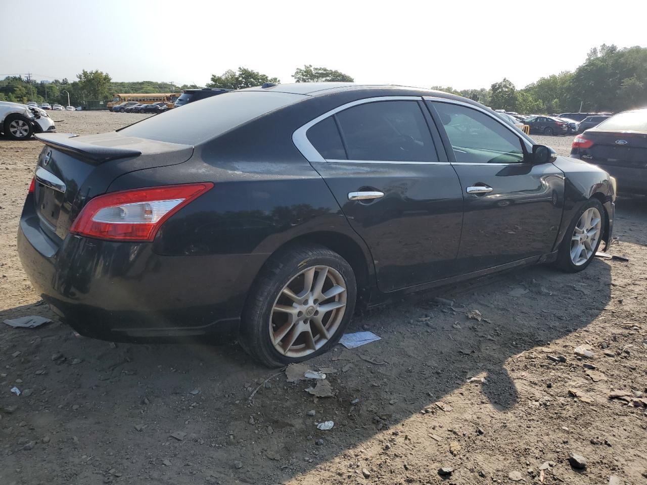 2009 Nissan Maxima S - Фото 3