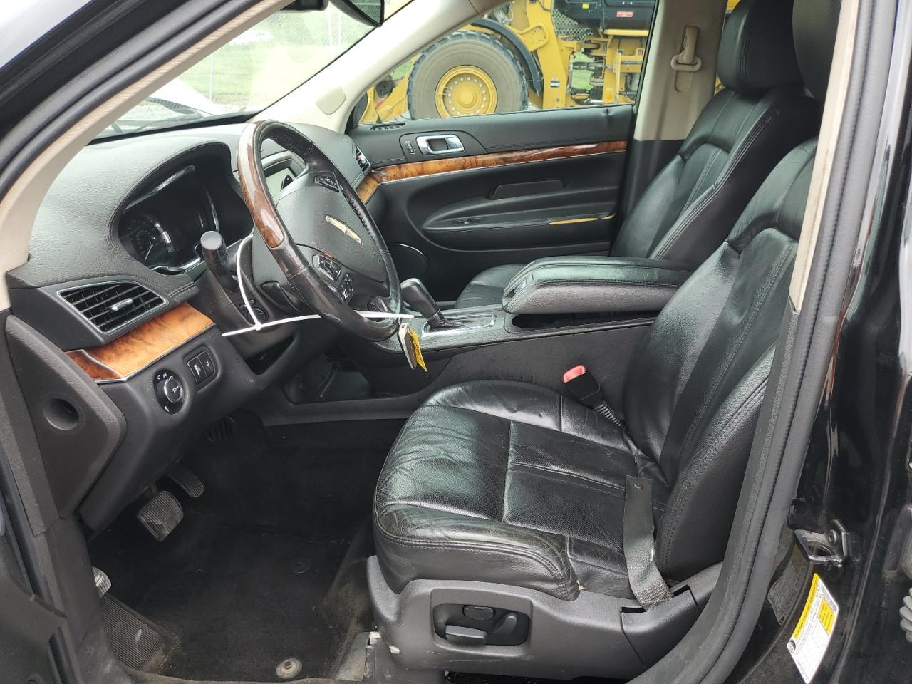 2014 Lincoln Mkt - Image 7