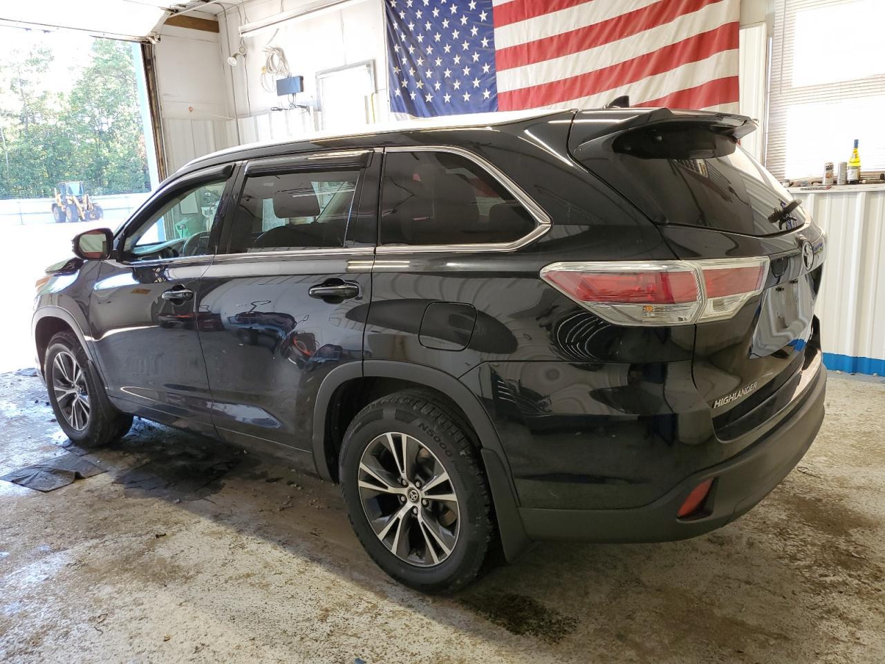 2016 Toyota Highlander Xle - Image 2