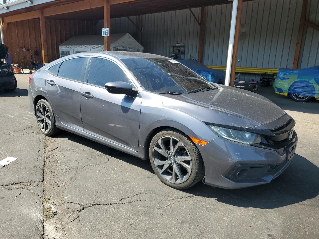 2019 Honda Civic Sport - Image 4