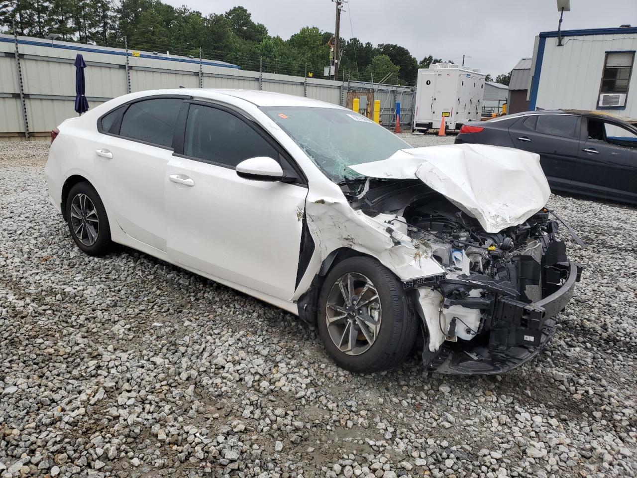 2024 Kia Forte Lx - Фото 4