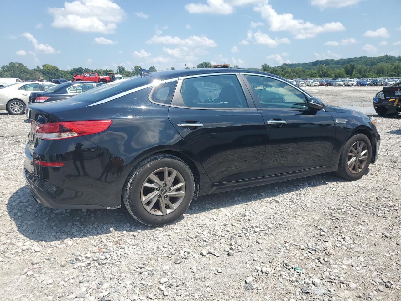 2019 Kia Optima Lx - Image 3