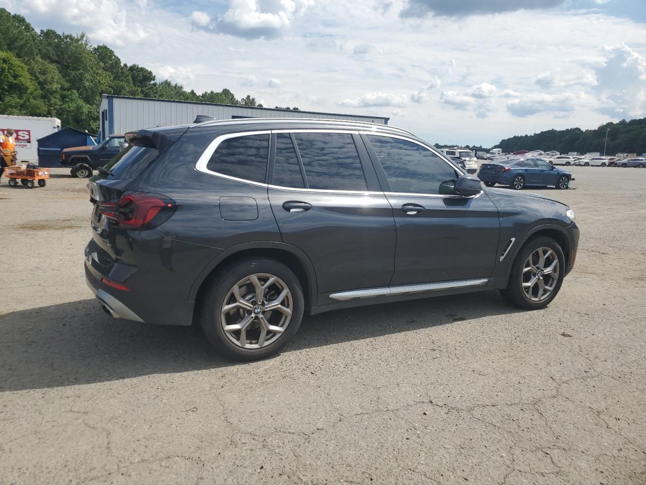 2022 BMW X3 Sdrive30I - Фото 3