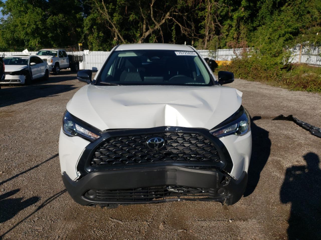 2025 Toyota Corolla Cross Le - Фото 5