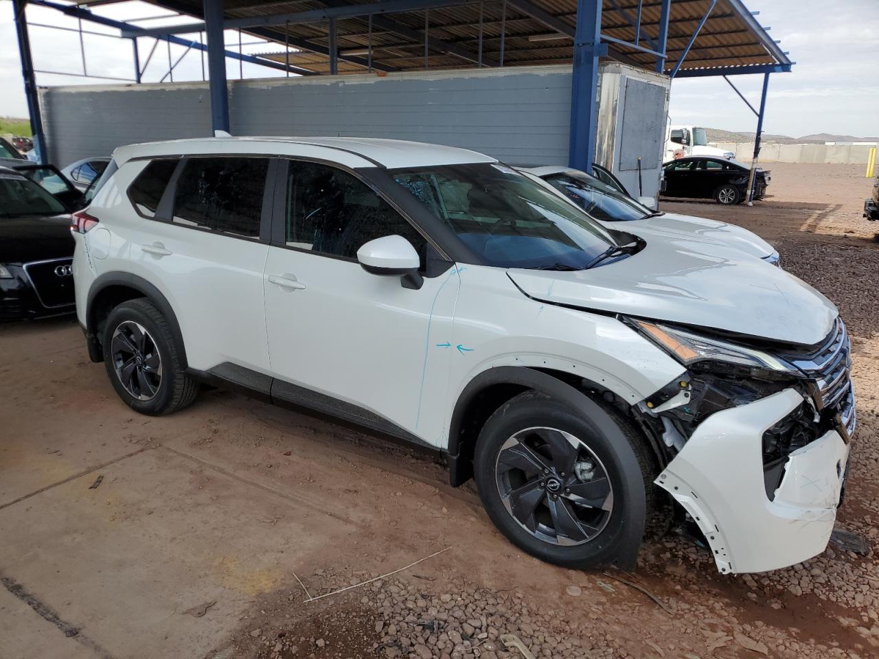 2025 Nissan Rouge - Фото 4